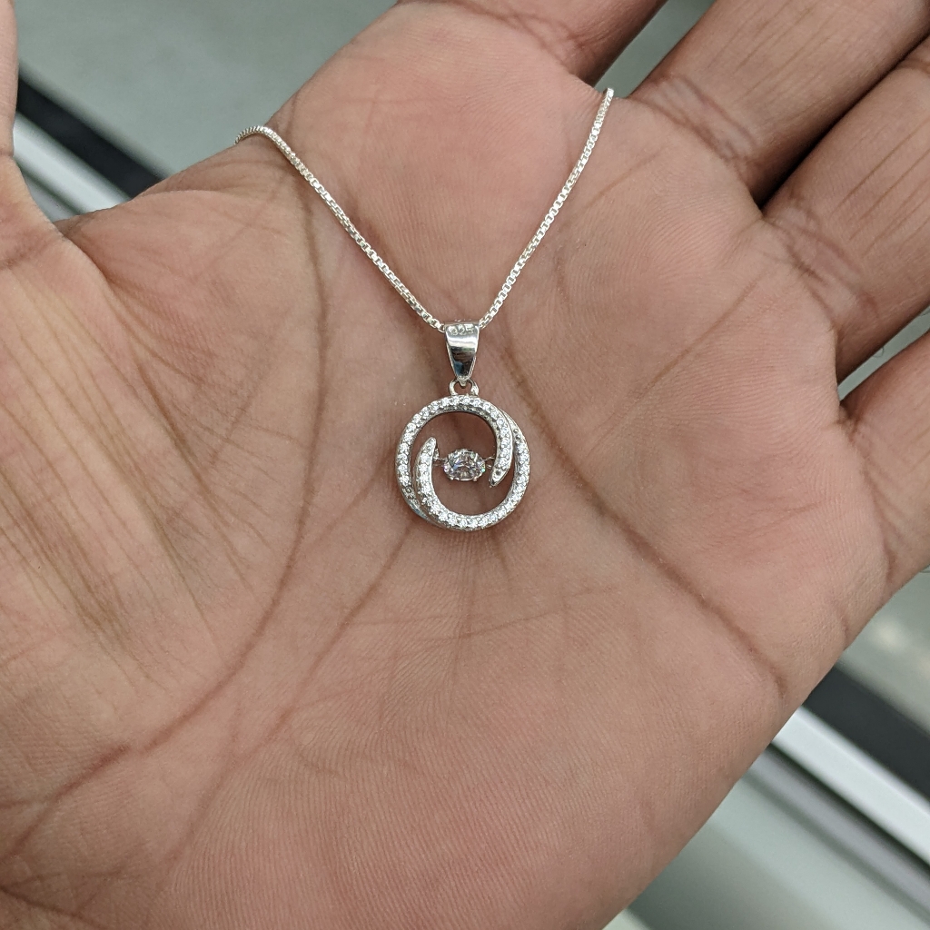 925 Sterling Silver Chain And Pendant